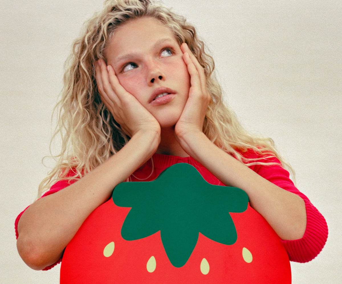 Peptide Lip Treatment – Strawberry Glaze